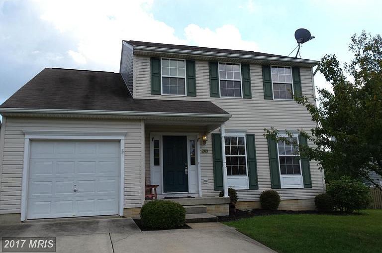 1st image of 2309 Howland Dr