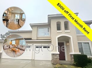 1980 Olympia Fields Dr, Corona, CA 92883