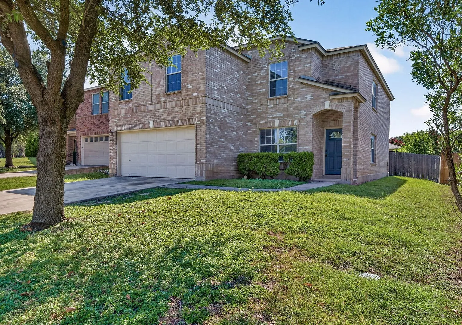 7726 Cavern Hill, San Antonio, TX 78254 | Home for Rent — Photo 2