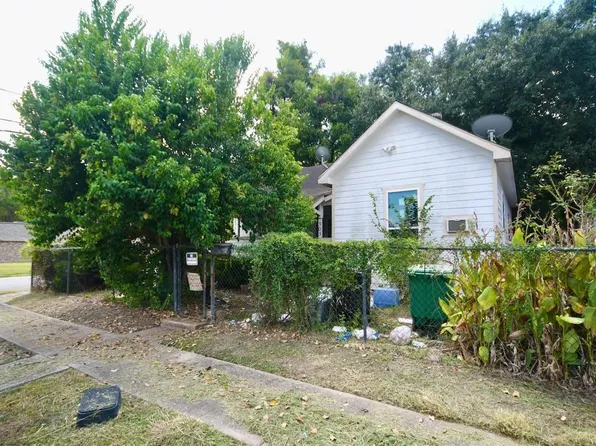 3036 Dennis St, Houston, TX 77004