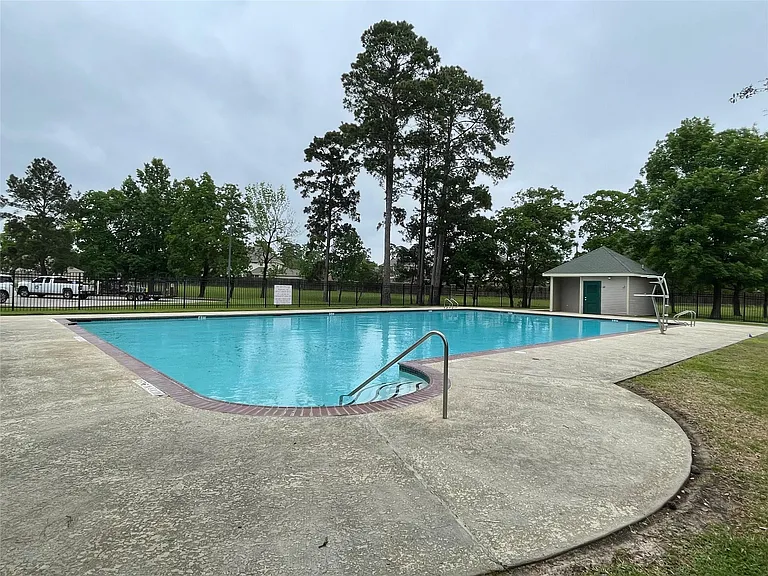 24523 Eucalyptus Way — Photo 31