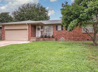 1615 E 55th Pl, Tulsa, OK 74105