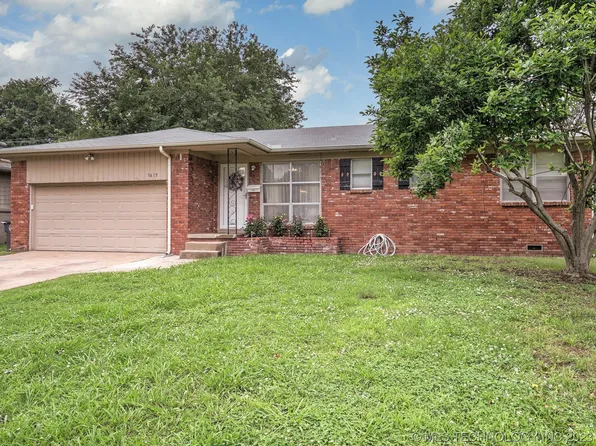 1615 E 55th Pl, Tulsa, OK 74105