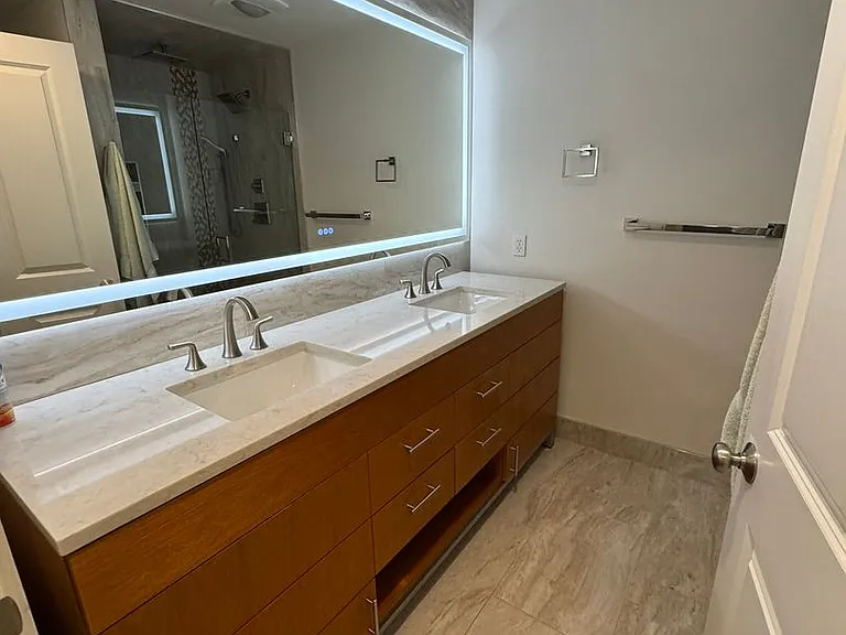 18707 SE Newport Way #111 — Photo 27