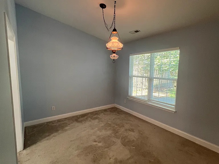 5218 Minnesota Dr — Photo 7