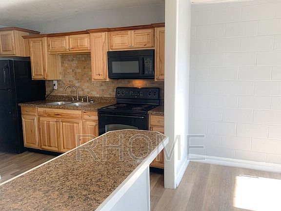 2nd image of 2727 S Edison St APT 1