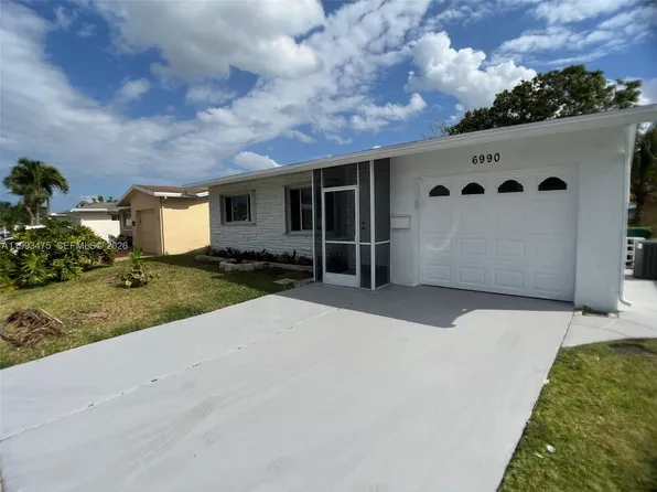 6990 NW 17th St, Pompano Beach, FL 33063