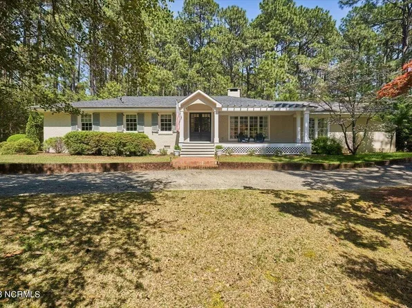 177 Hillside Road, Southern Pines, NC 28387
