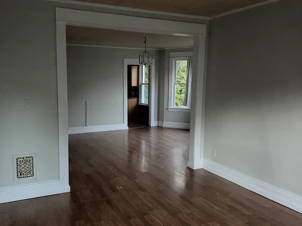 (undisclosed Address), Utica, NY 13501