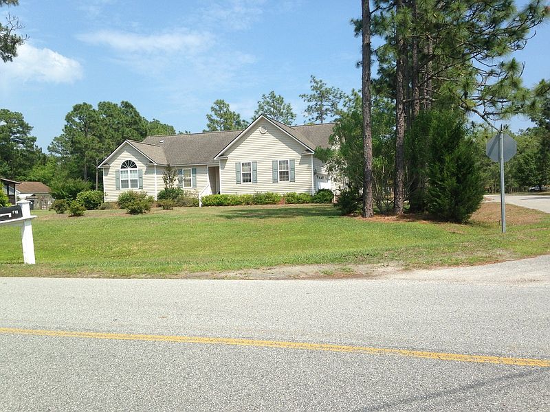 1st image of 200 S Shore Dr