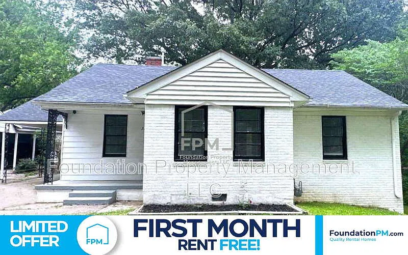 3 bed, 1.0 bath, 1120 sqft, $995 — Photo 1