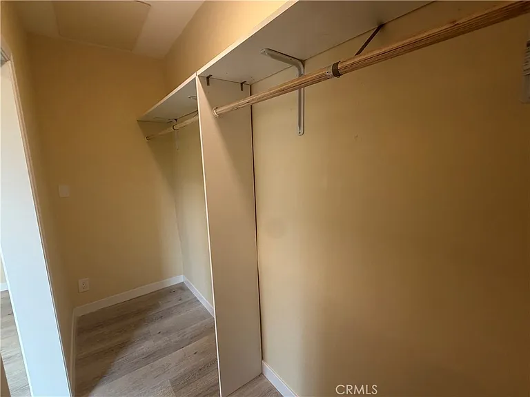 7912 White Oak Ave #B — Photo 6