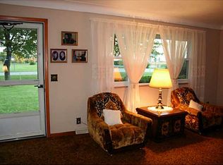 8205 Cedar Point Rd, Oregon, OH 43616