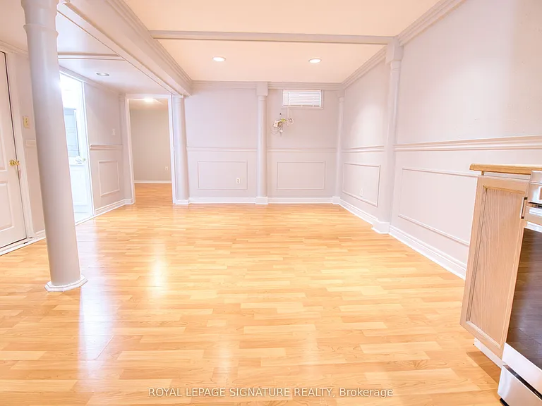 7299 Sandhurst Dr #BASEMENT — Photo 24