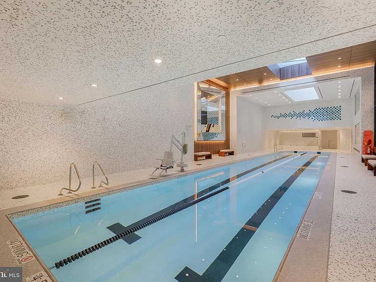 601 Wharf St SW #208 — Photo 31