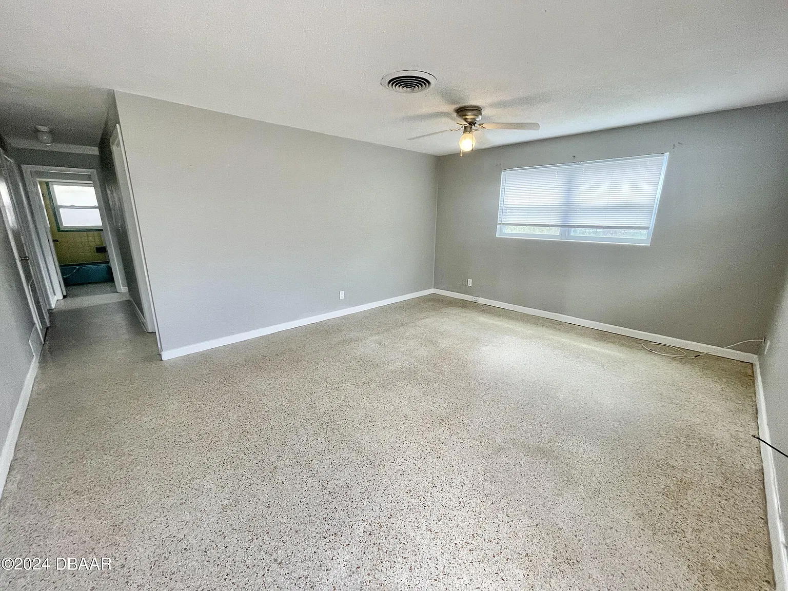4 bed, 2.0 bath, 1610 sqft, $1,750 — Photo 3