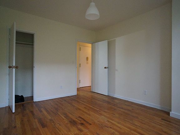 2nd image of 1020 Pacific St APT 3B