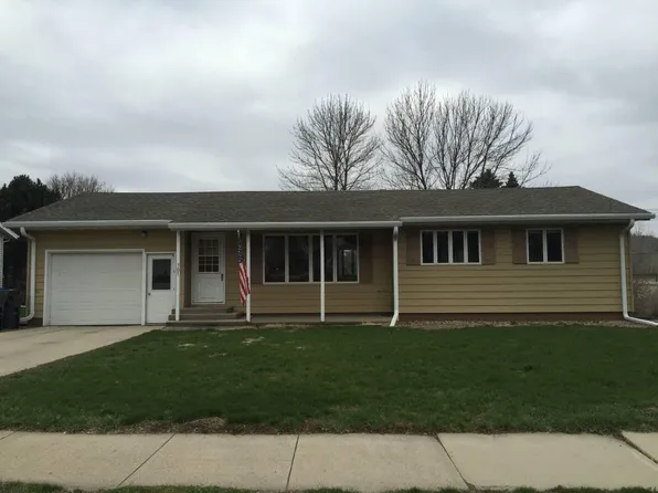 701 James Ave, Mankato, MN 56001