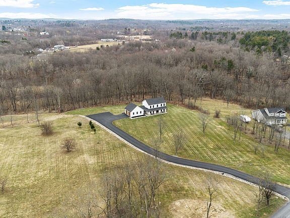 4th image of 875 Ridge Road