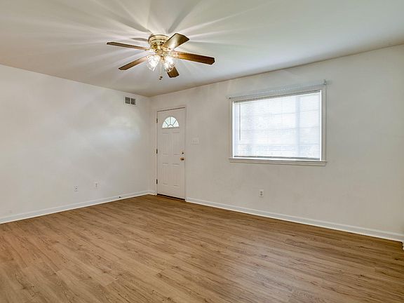 2nd image of 192 Cabbel Dr