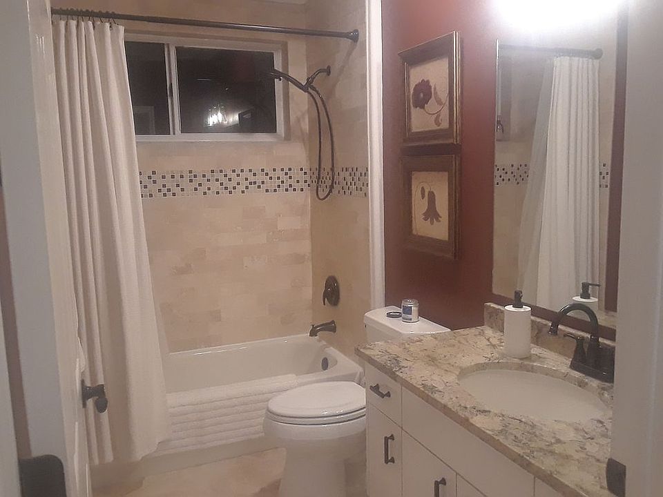 2nd image of 7972 Chatham Ct