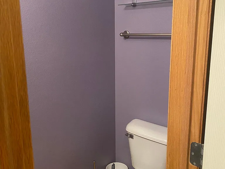 1146 SE Village View Ln — Photo 7