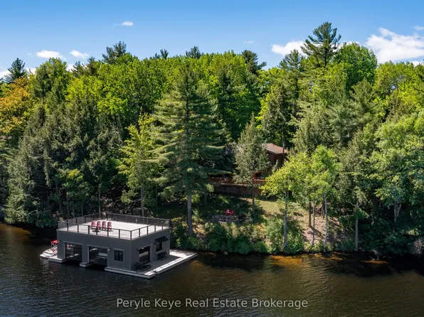 26 Taylor Is #22, Gravenhurst, ON P1P 1R2