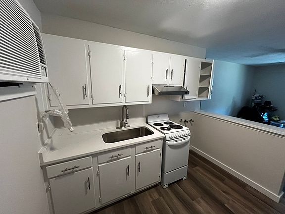 4th image of 1501 8th Ave Unit 3