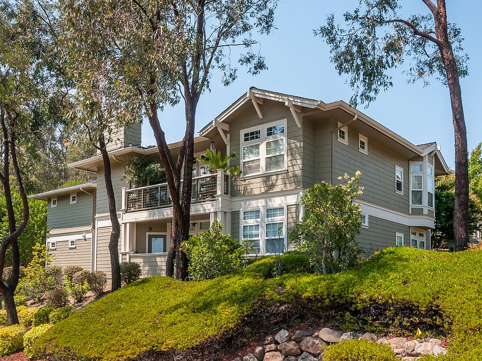 1st image of 123 Elfin Ct