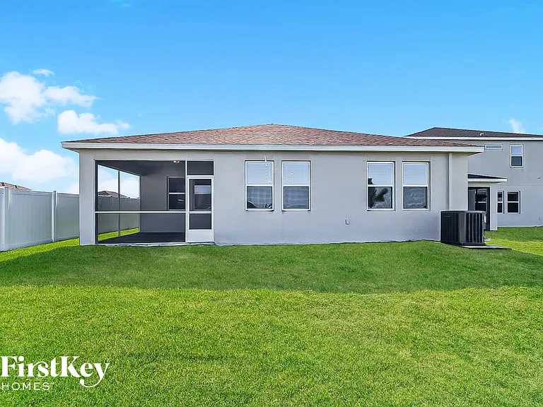 11836 Clare Hill Ave — Photo 15
