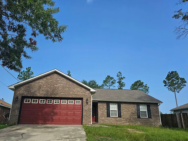 223 Tiffot Ct — Photo 1