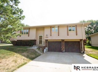 6105 S 152nd St, Omaha, NE 68137