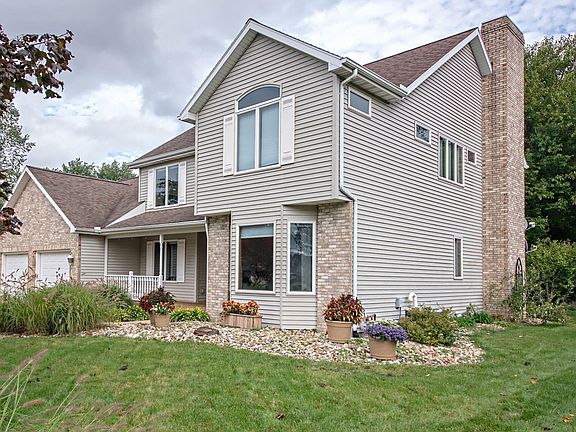 2nd image of 6137 Lara Ln