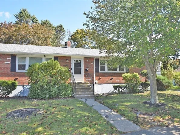 8 Robert Rd #R, Randolph, MA 02368