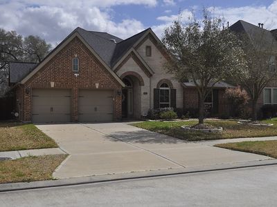 4123 N Creekmont Dr, Fresno, TX, 77545