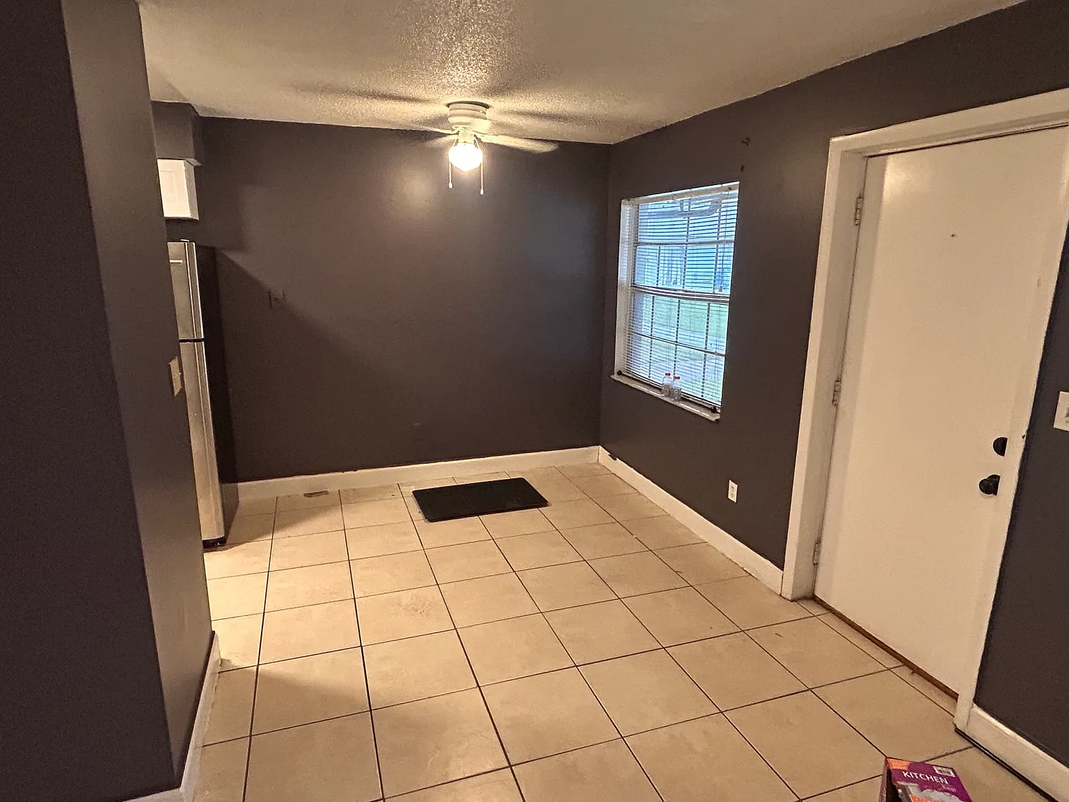 1 bed, 550 sqft, $1,200 — Photo 3