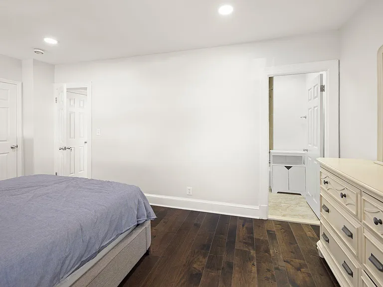 520 Jefferson St NW — Photo 27