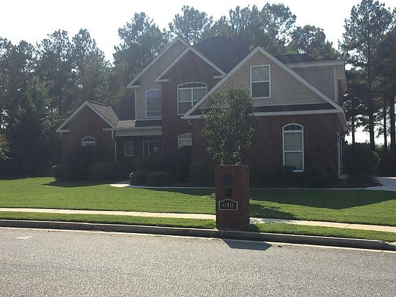 2nd image of 610 Foxborough Ln