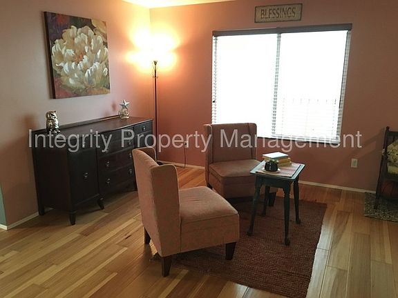 3rd image of 9918 198th Avenue Ct E