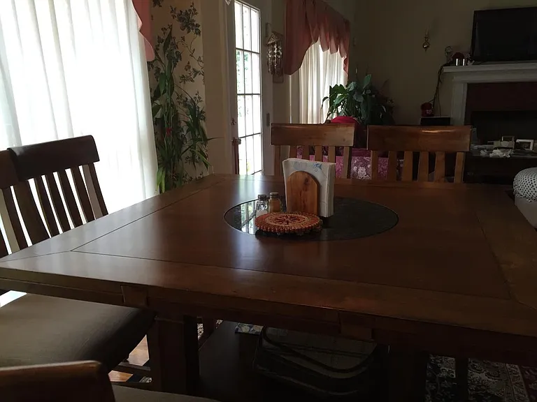 1140 Beverly Dr — Photo 10