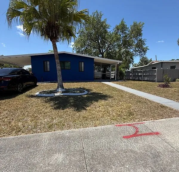 21061 Midway Blvd — Photo 2