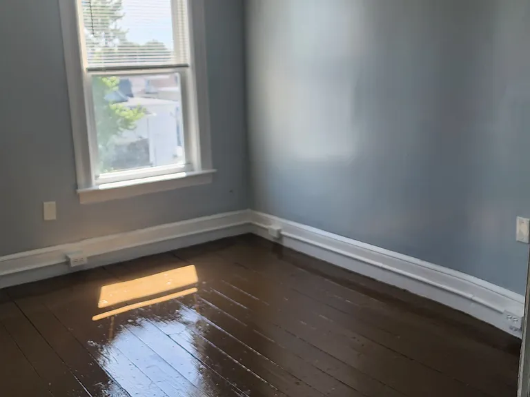 111 Lafayette St #3 — Photo 5