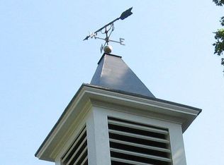 52 President Ave, Providence, RI 02906