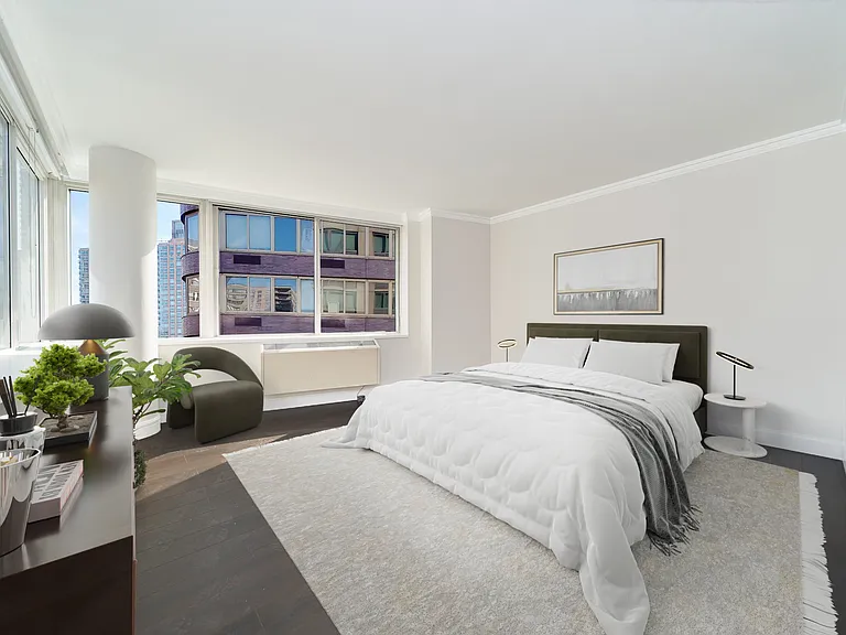 160 Riverside Blvd #9U — Photo 12
