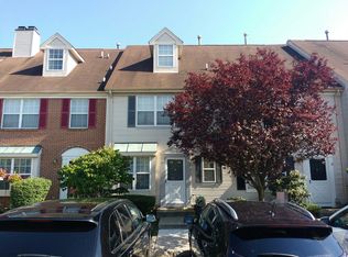 78 Maria Ct, Kendall Park, NJ 08824