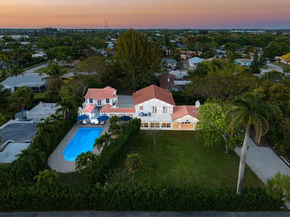 321 SW 1st Avenue, Boynton Beach, FL 33435