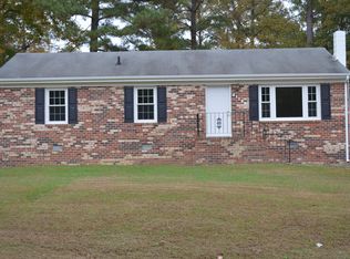 21103 N Madison Ct, Petersburg, VA 23803