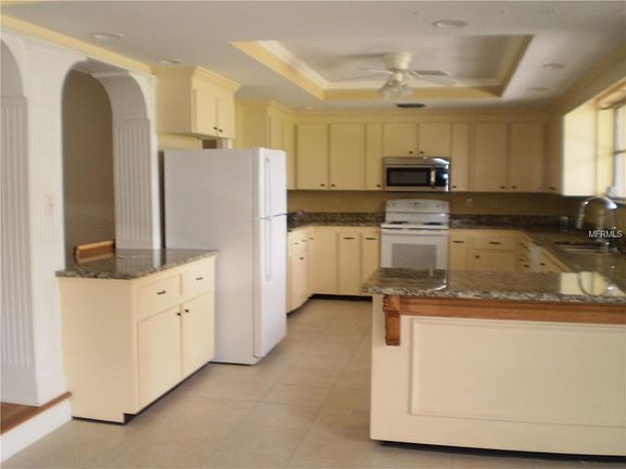 3rd image of 5455 Lake Jessamine Dr