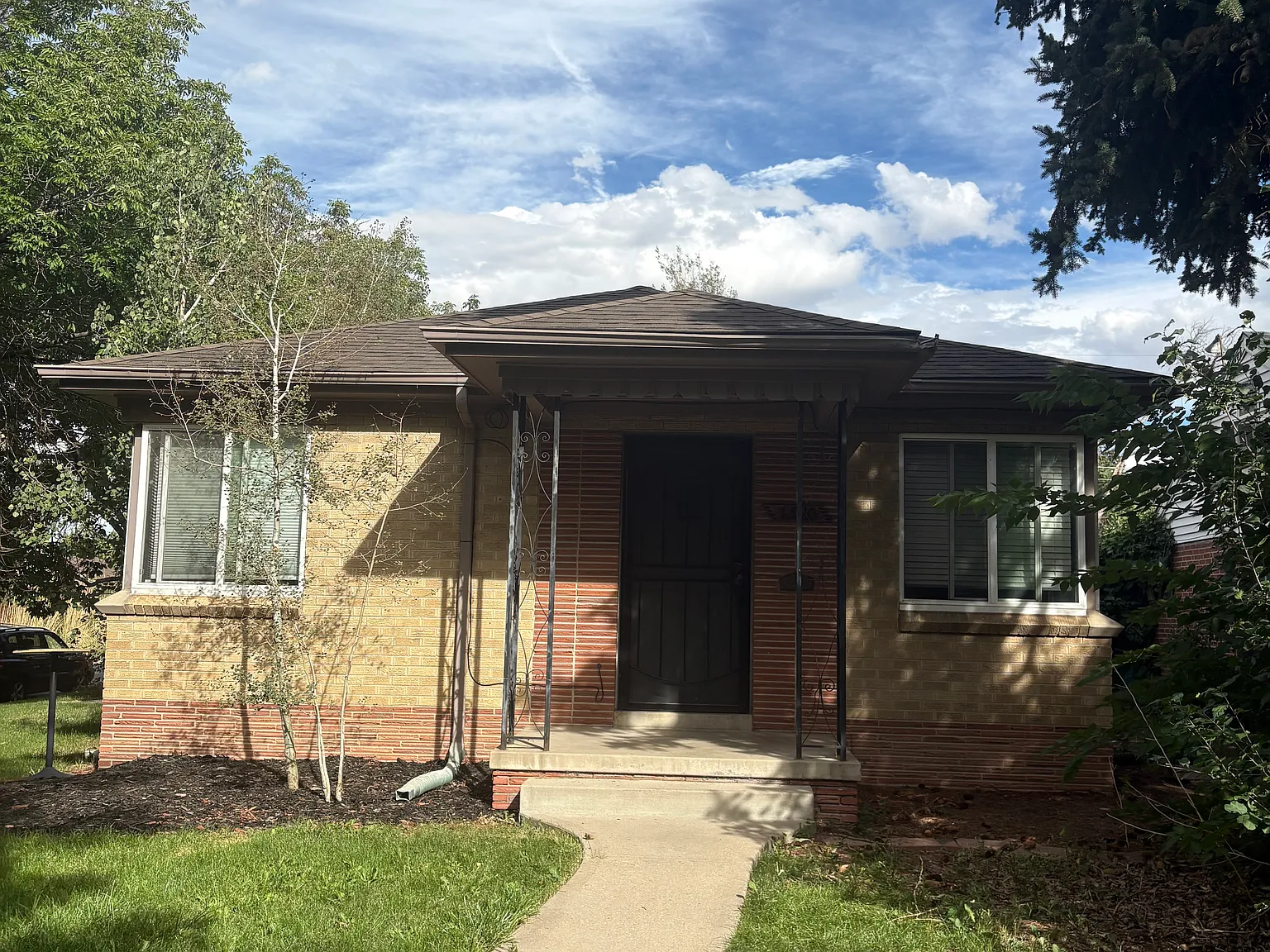 2 bed, 1012 sqft, $1,795 — Photo 3