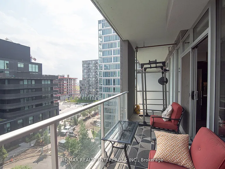 555 Wilson Ave #E604 — Photo 23